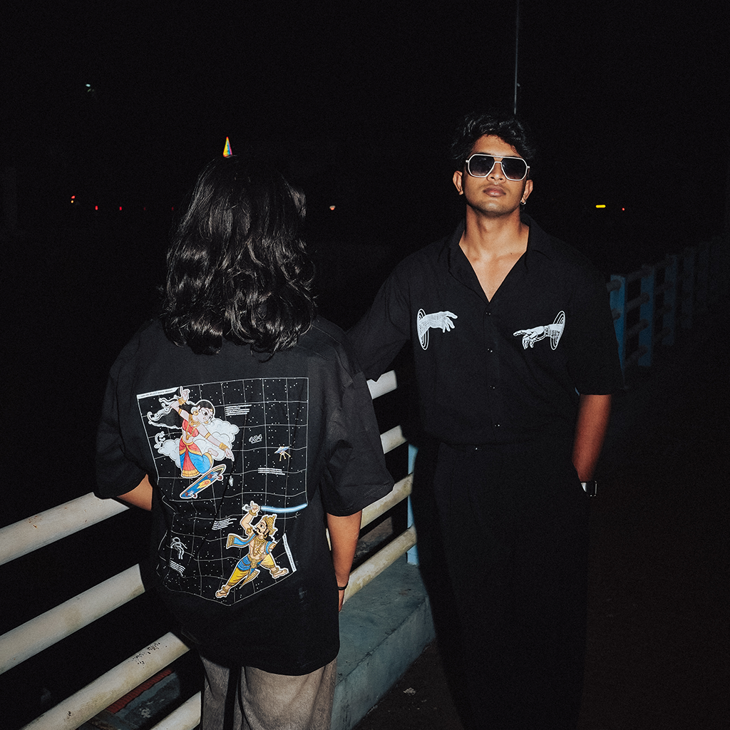 404 - Unisex Oversized Shirt